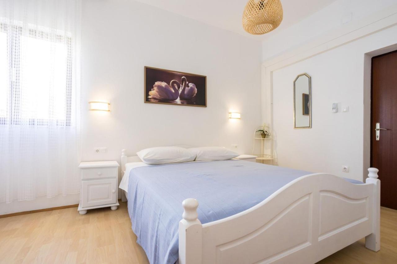Dubasa B&B Vantacici Eksteriør bilde